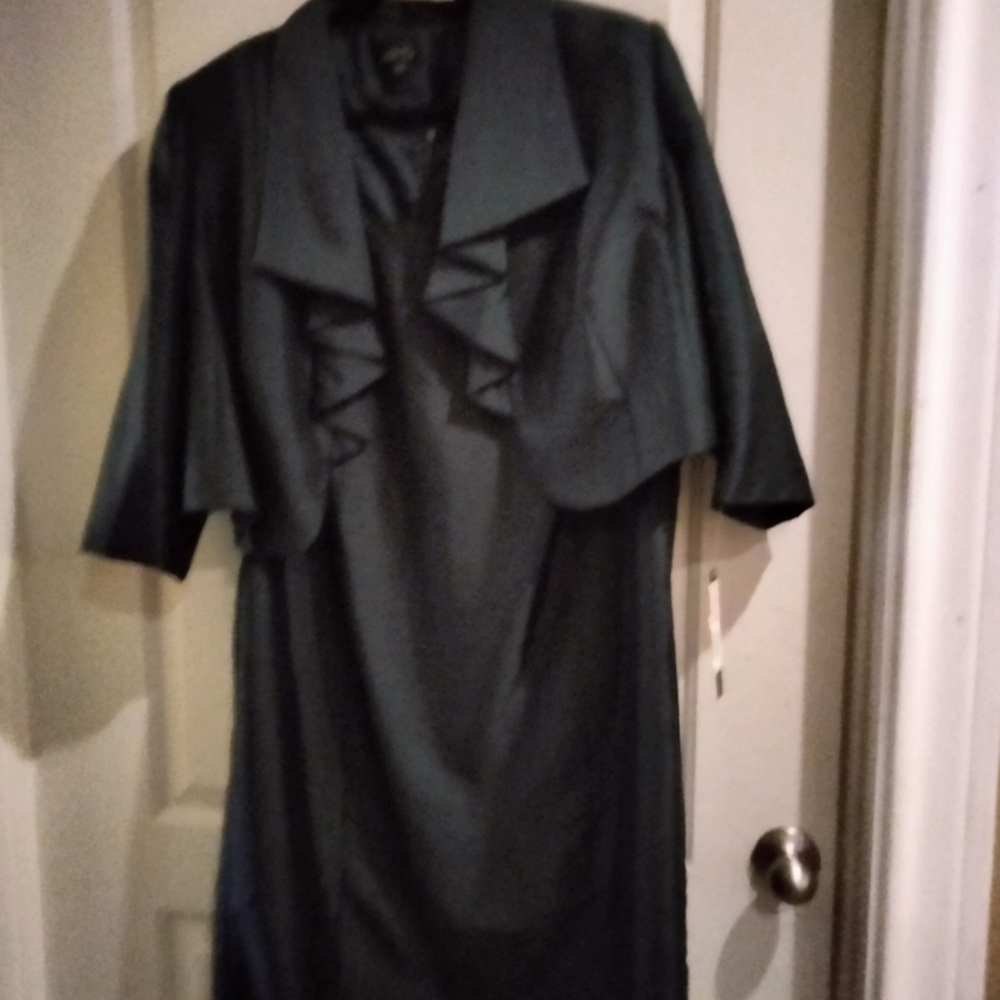 Tahari Navy 2 pc dress